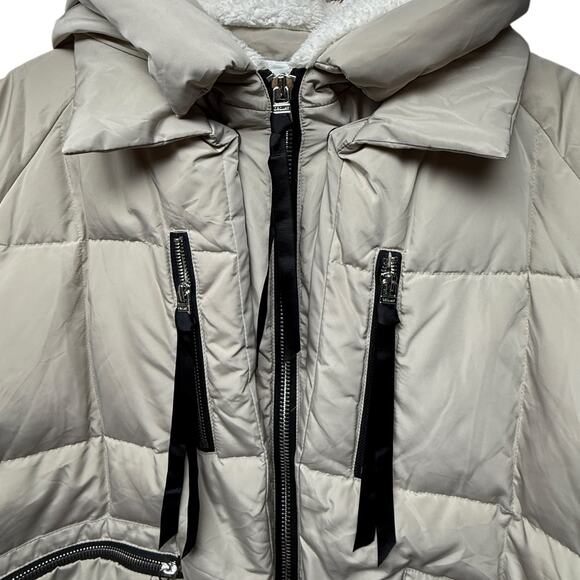 Orolay Down Puffer Coat Plus Size 4X Jacket Beige Waterproof Hooded Winter Warm - Picture 5 of 9